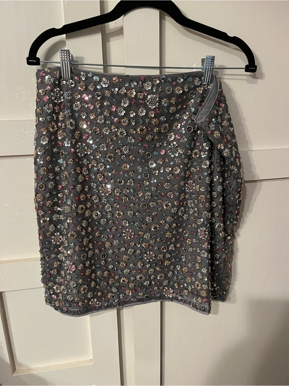 Loft Embellished Gray Sequin Floral Mini Skirt